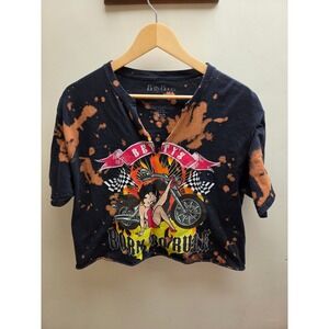 Betty Boop Born To Rule Motorcycle Bleach Splatter Cropped Graphic Tee Large